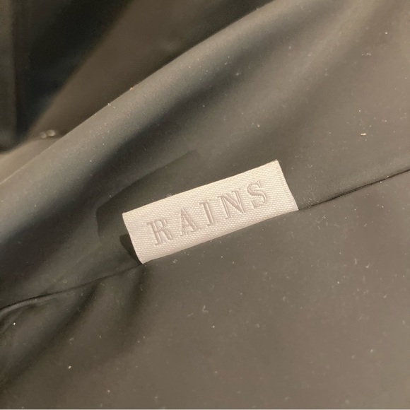 RAINS Sz XXS-XS Oversized Hooded Unlined Fishermen Style Cap Snap Rain Coat - Picture 6 of 16